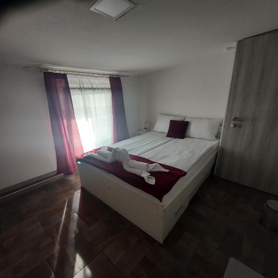 Rooms Panda Maribor Exterior photo
